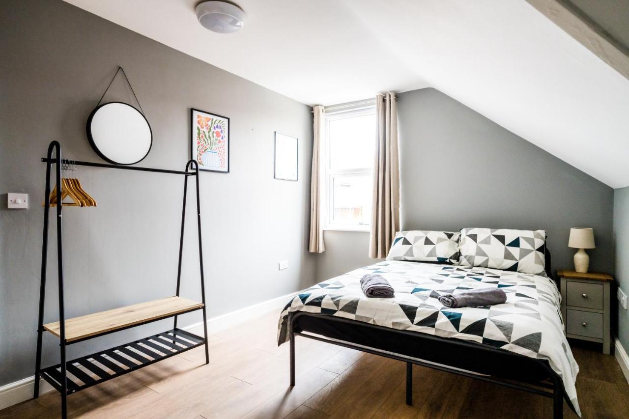 Harrow Road Central+parking Holiday home Leicester