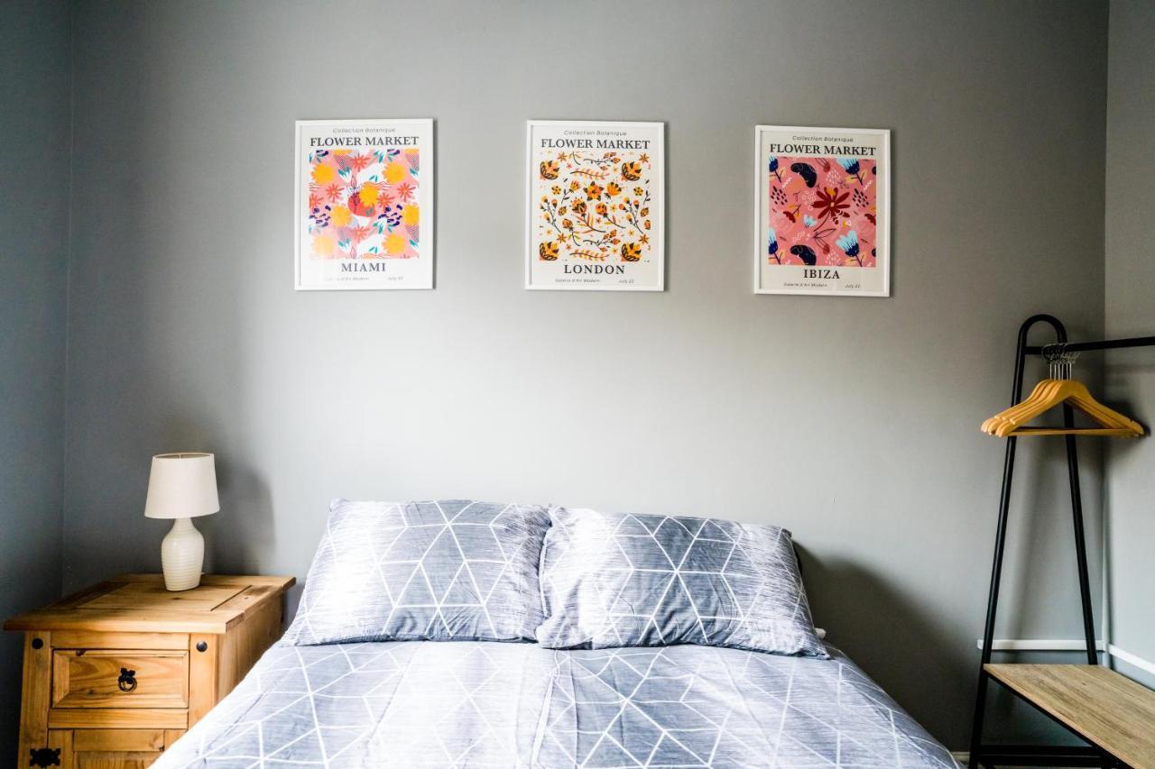 Harrow Road Central+parking Holiday home Leicester